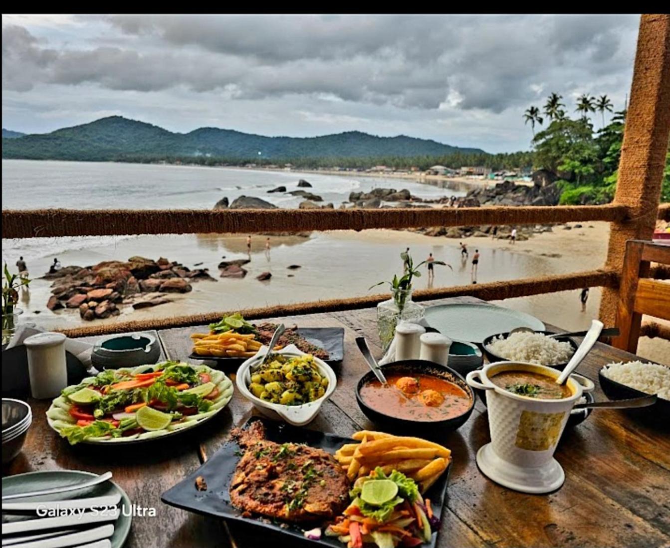 Hotel Pacific Sunset View Palolem Exterior foto